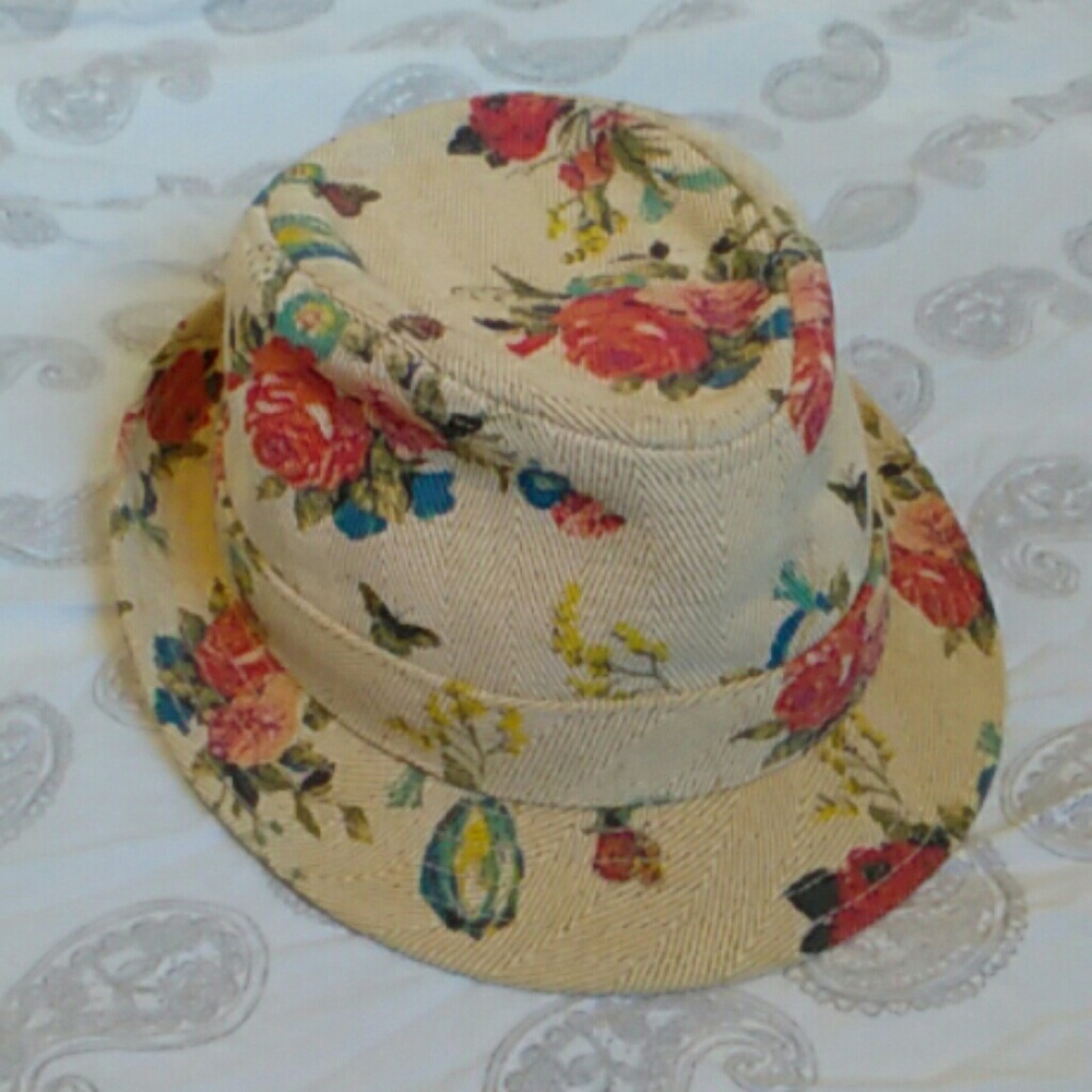 Beautiful Nature Inspired Fedora